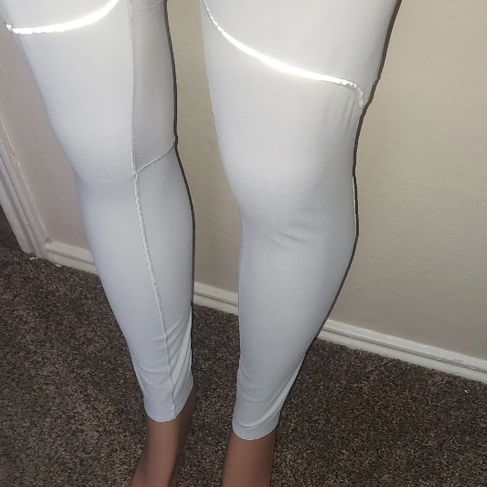 lululemon athletica ((Off White)) High-Rise Reflective Leggings